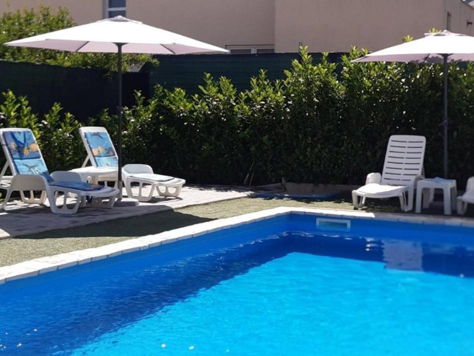 Holiday Home Flora Mostar Bagian luar foto