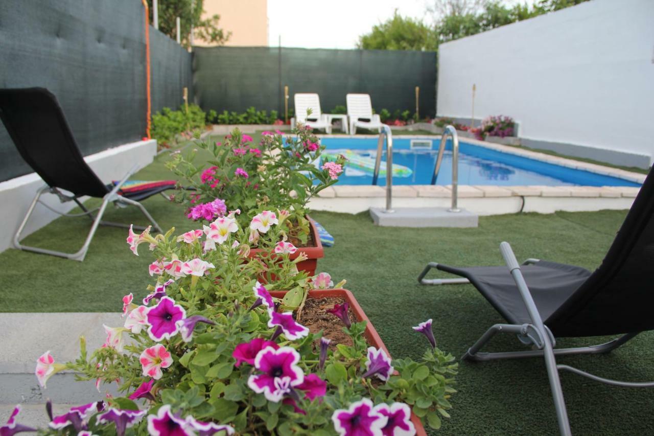 Holiday Home Flora Mostar Bagian luar foto