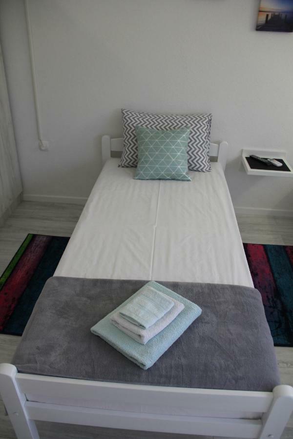 Holiday Home Flora Mostar Bagian luar foto